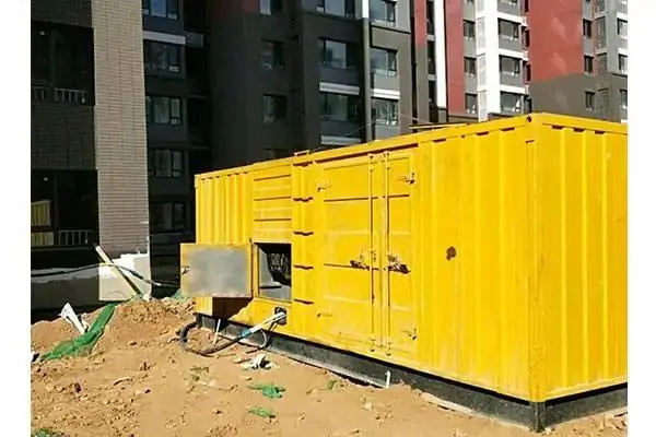 巴青发电机租赁中燃油压力过低会对发动机的哪些部件造成损坏？